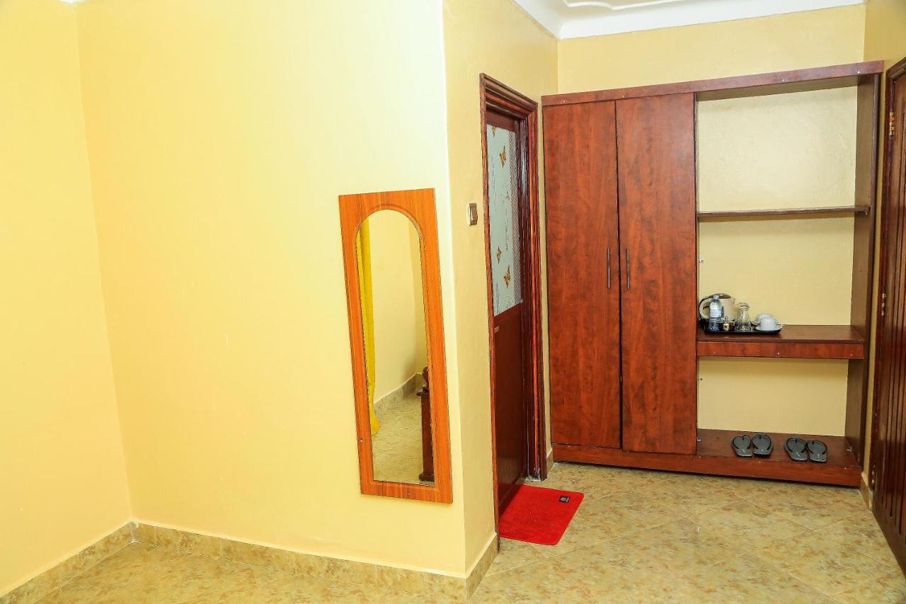 Palm Star Motel Fort Portal المظهر الخارجي الصورة