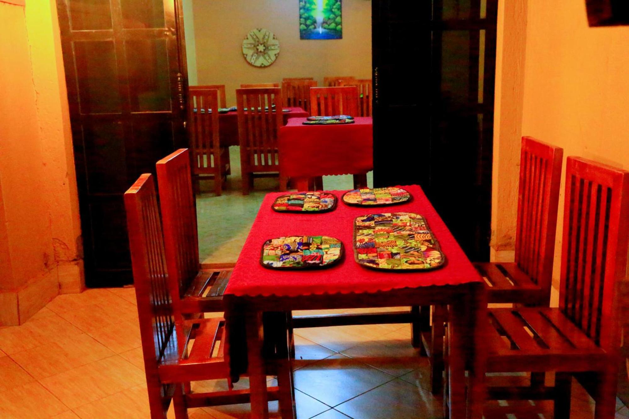 Palm Star Motel Fort Portal المظهر الخارجي الصورة